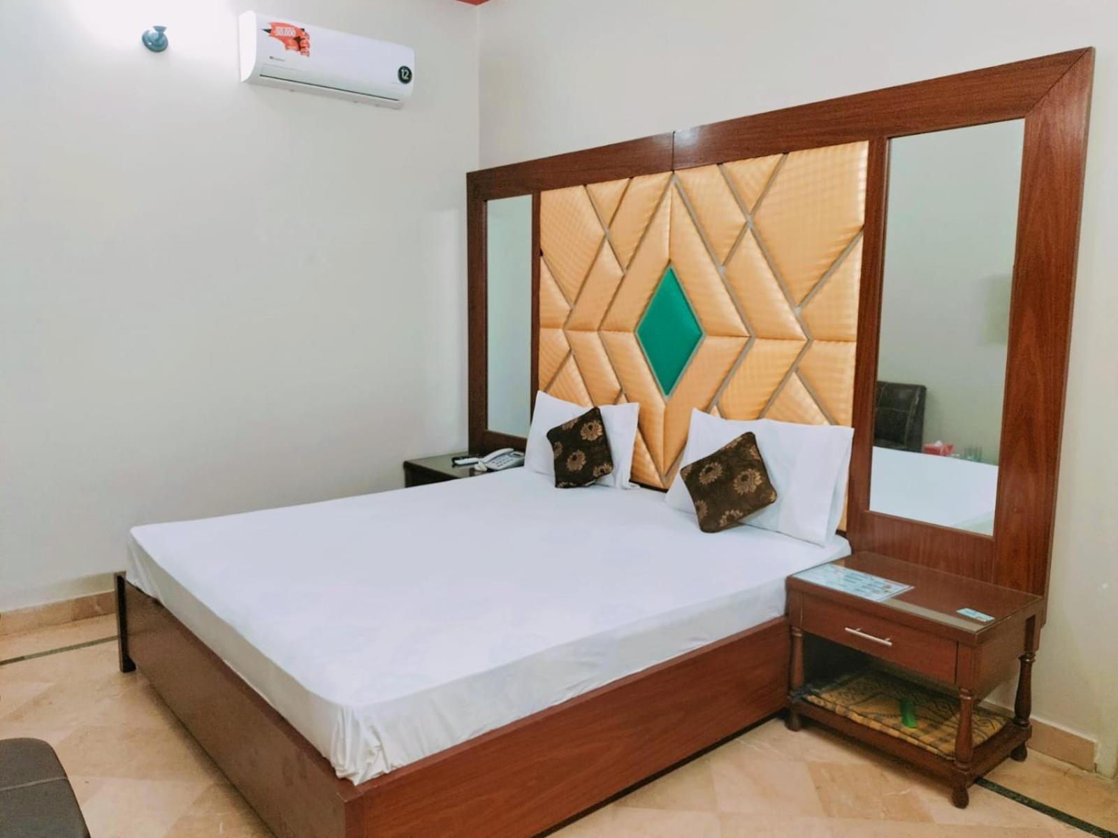 Subhan Palace Guest House Karaczi Zewnętrze zdjęcie